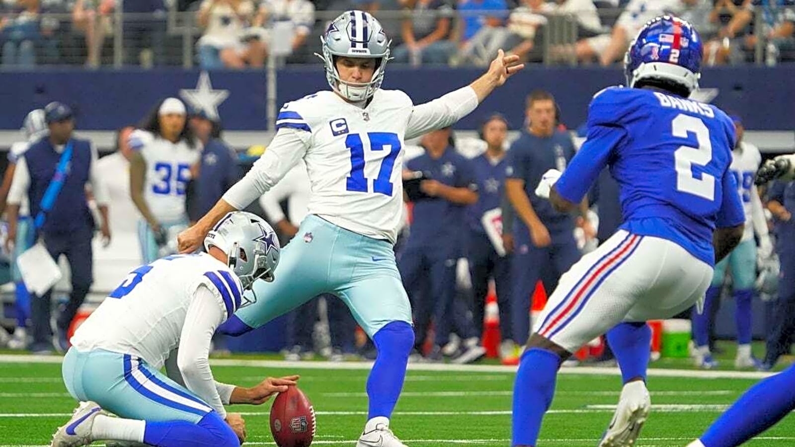 Brandon Aubrey, Cowboys stun Giants in OT after back-and-forth affair