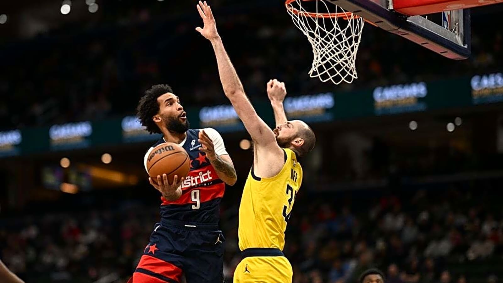 Recent addition Alondes Williams leads Wizards past Pacers