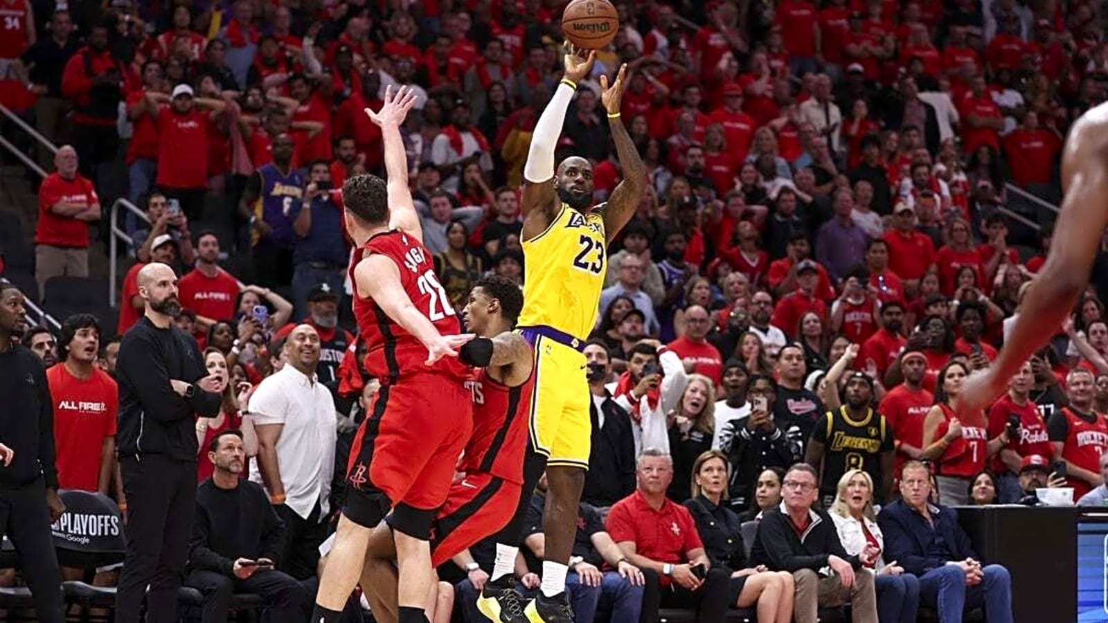 NBA roundup: Lakers rally for OT win, 3-0 lead on Rockets