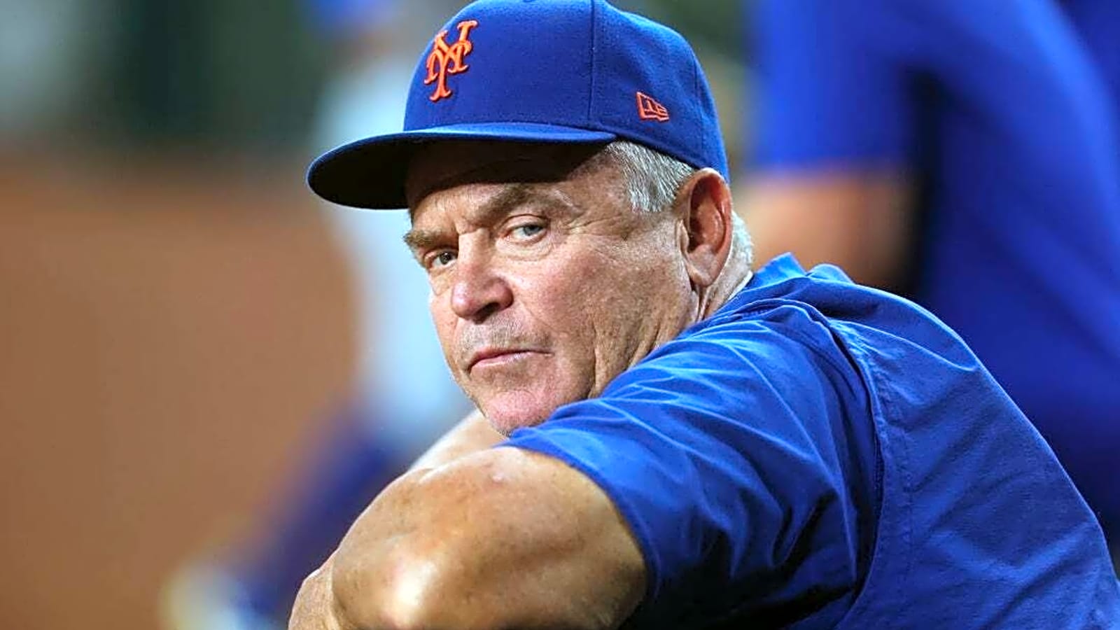 Mets overhauling coaching staff after failure to reach postseason