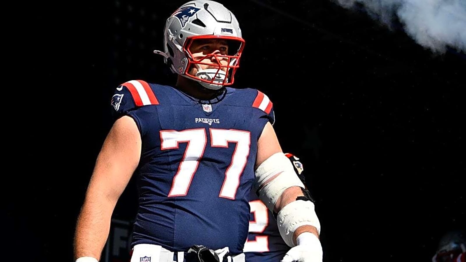 Patriots sign G Ben Brown to contract extension