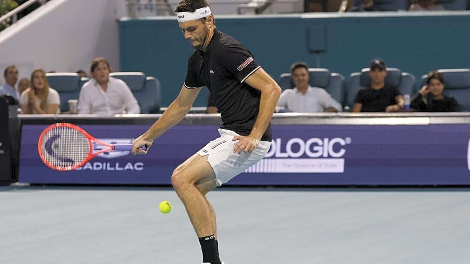 Alexander Zverev, Taylor Fritz off to hot starts in Madrid