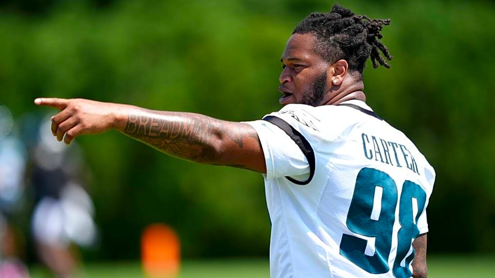 Eagles DT Jalen Carter makes training camp debut