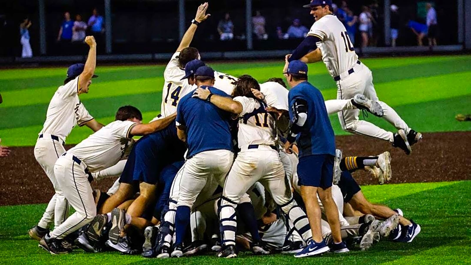 Murray State edges Duke, reaches first MWCS