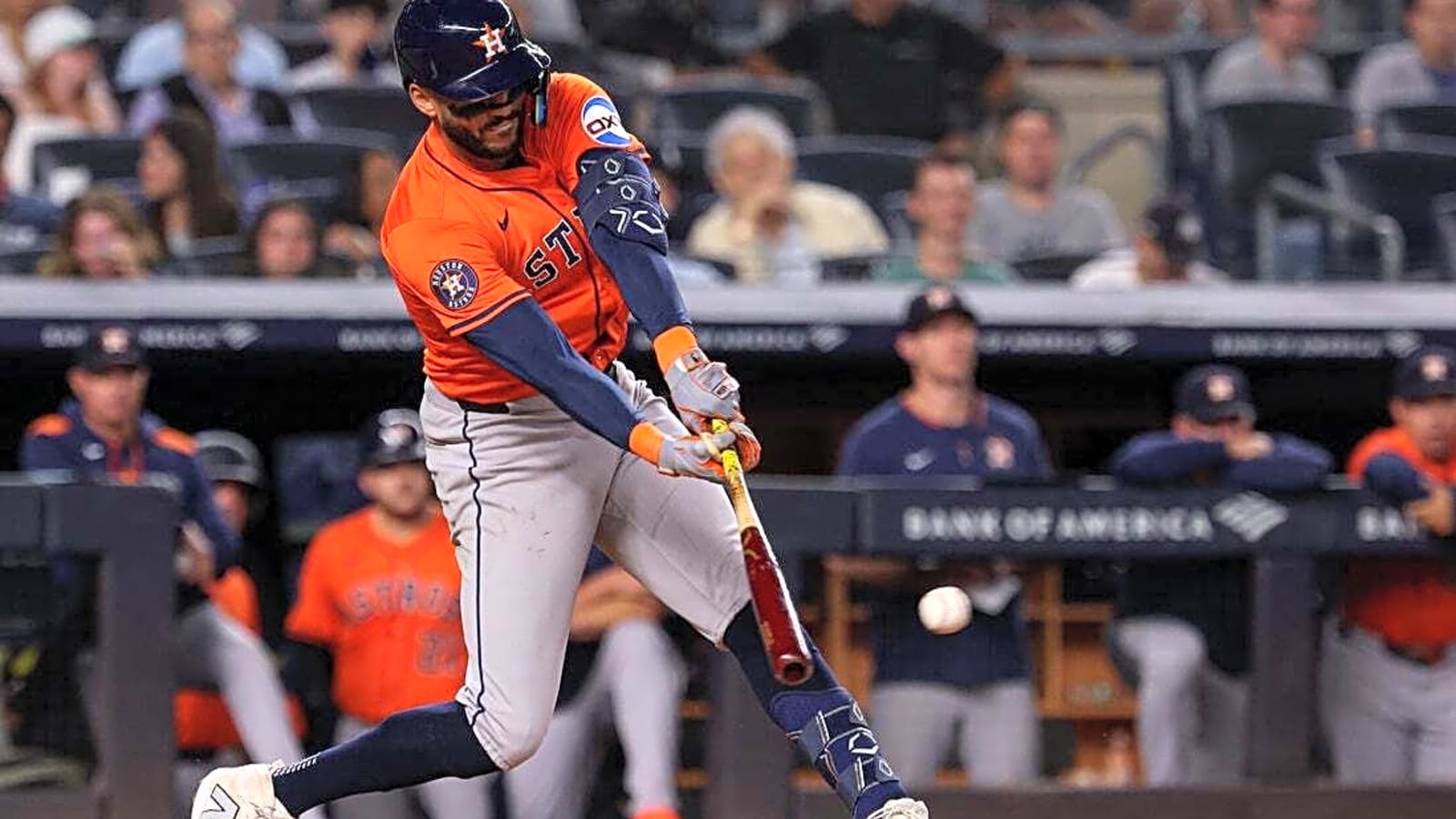 Carlos Correa, Astros pursue series win against Yankees