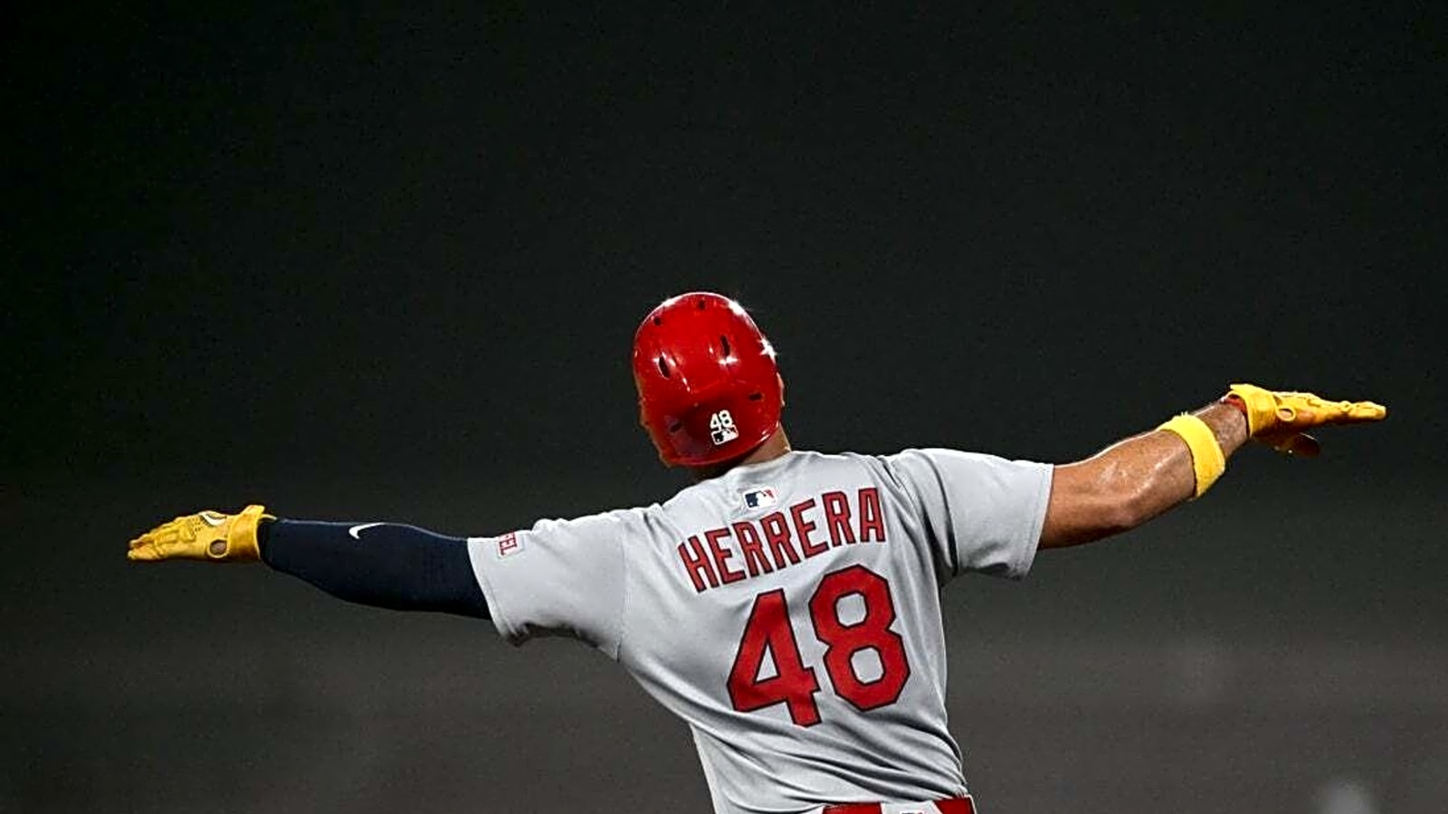 Brendan Donovan hits 4 doubles as Cardinals eliminate Giants