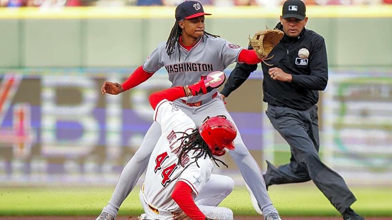 Daylen Lile's 10th-inning blast leads Nationals past Reds
