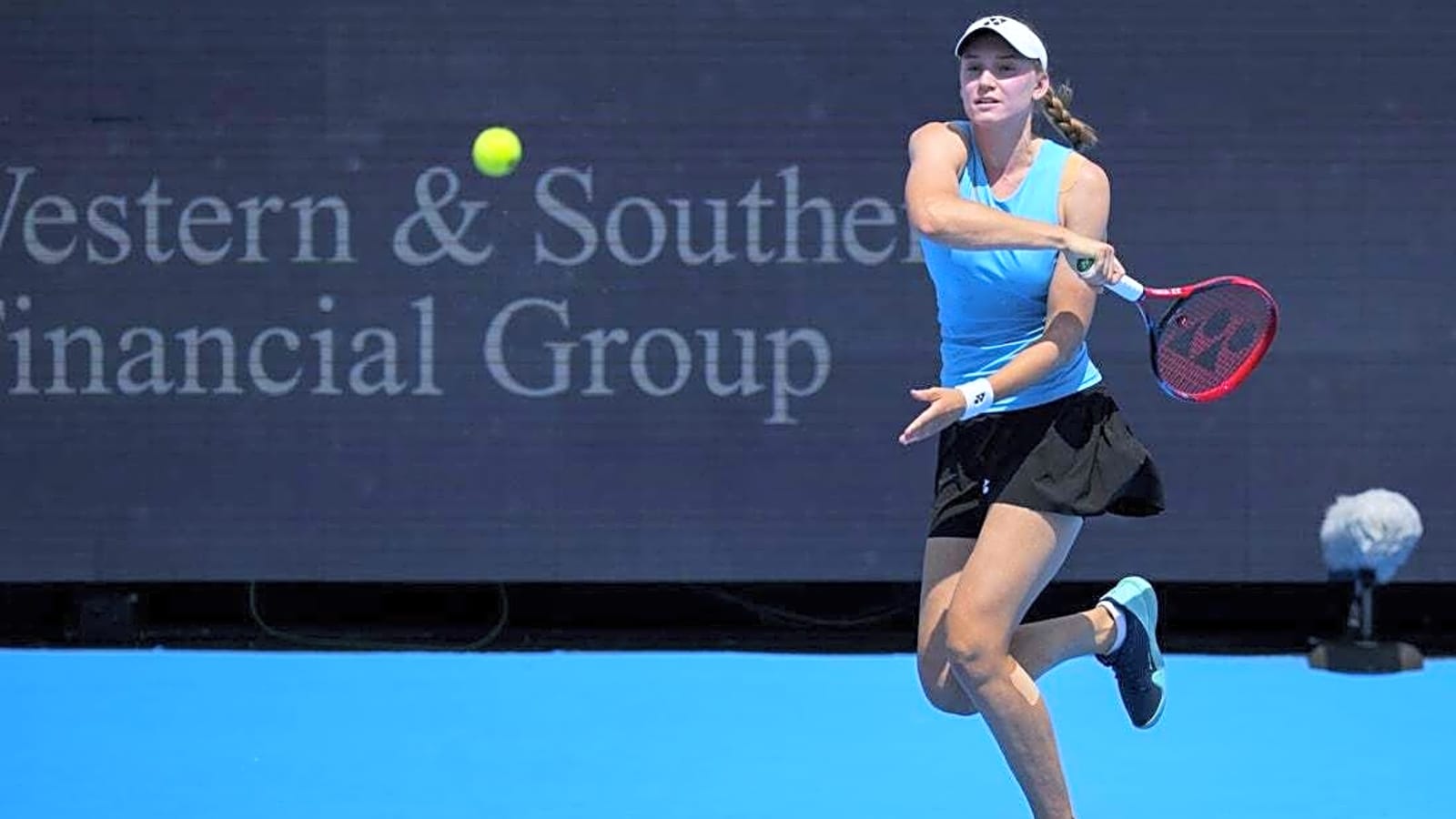 Elena Rybakina routs Aryna Sabalenka, reaches Cincinnati Open semis