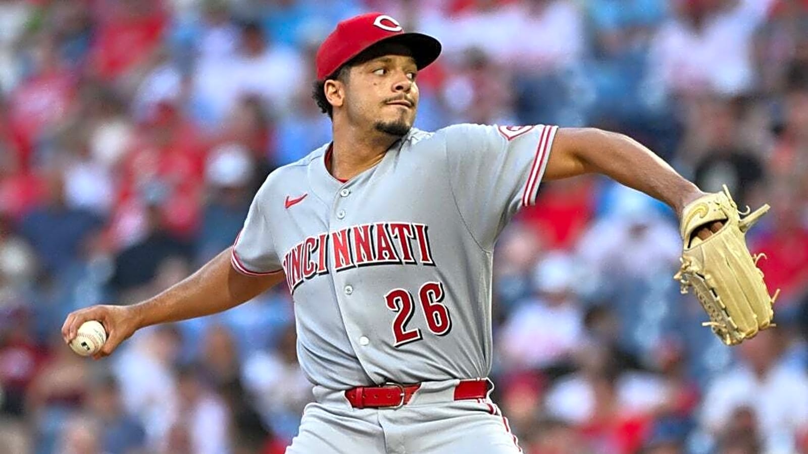 Reds' Chase Burns shuts down Phillies' offense in win