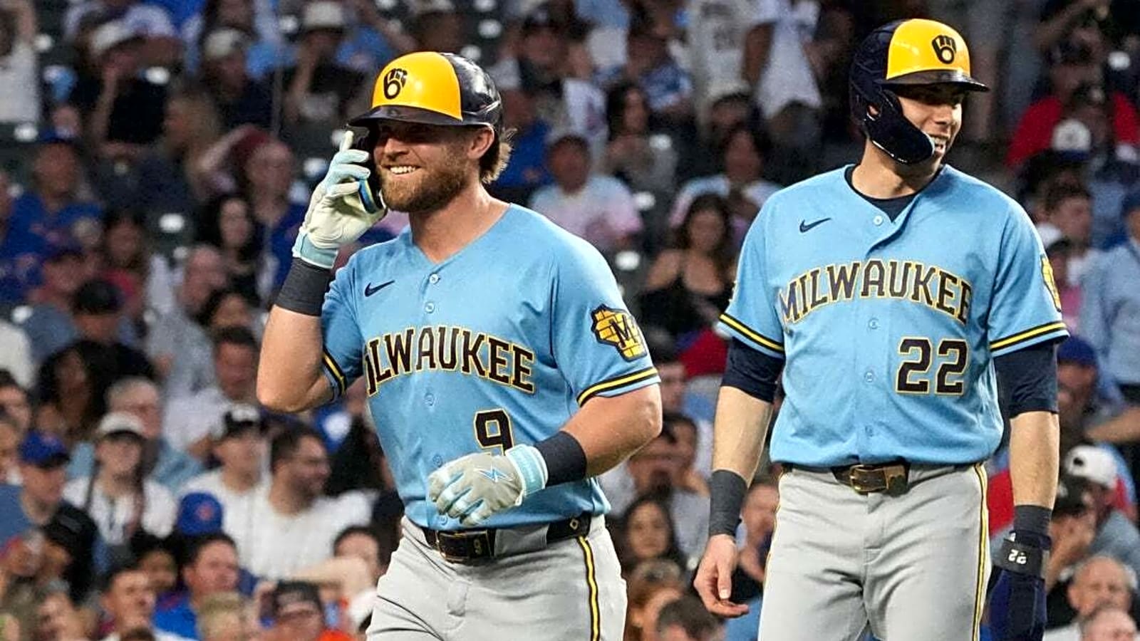 Jake Bauers, Christian Yelich spark Brewers' rout of Cubs