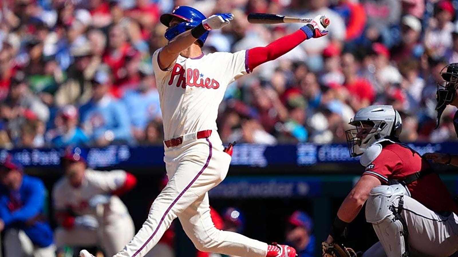 Phillies, Cubs search for consistent offense in opener