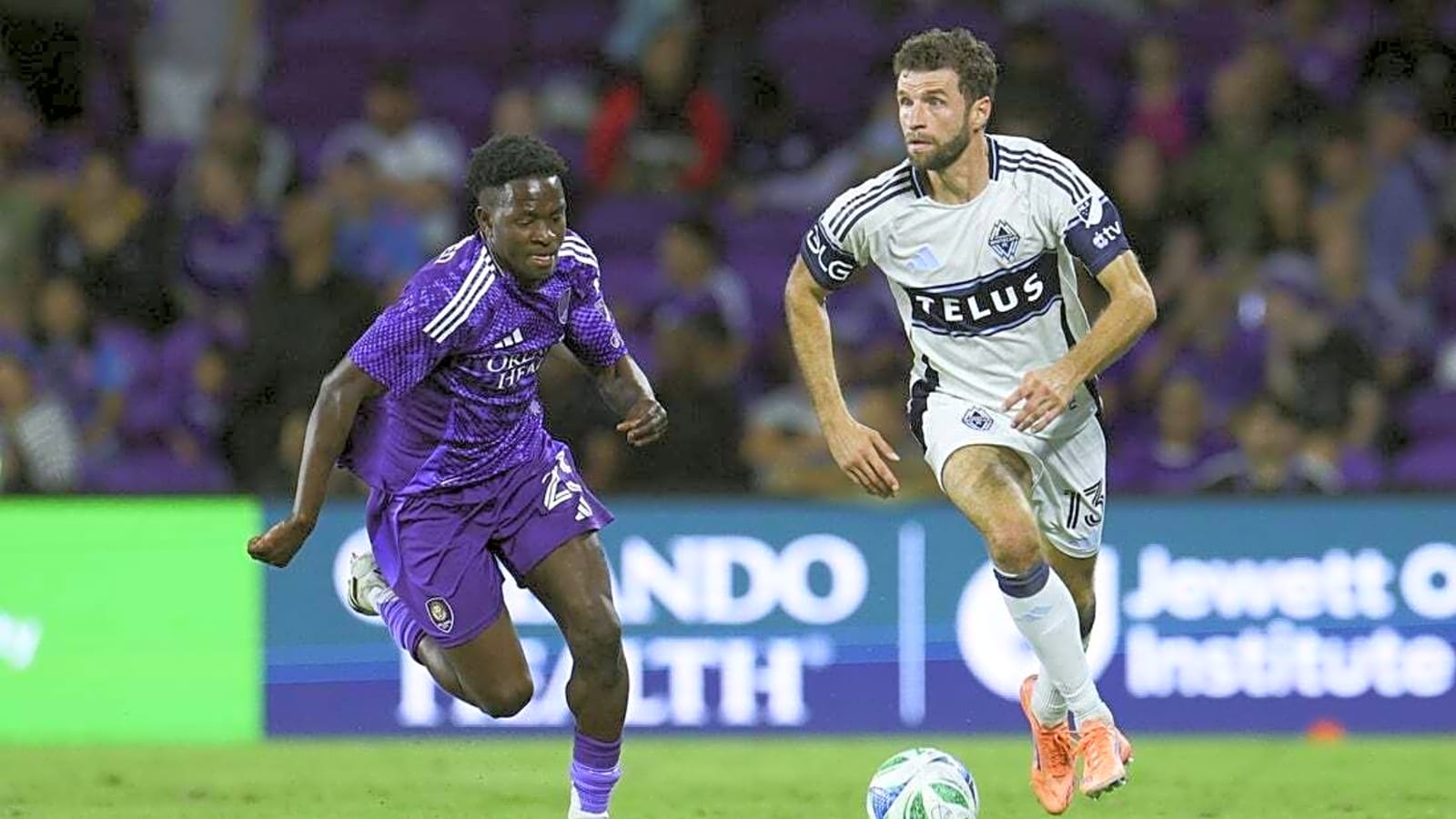 Top, bottom of West playoff field on line as Dallas faces Vancouver