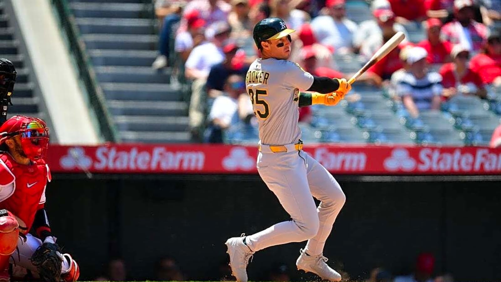 A&#39;s arrive in K.C. carrying month-long road losing streak
