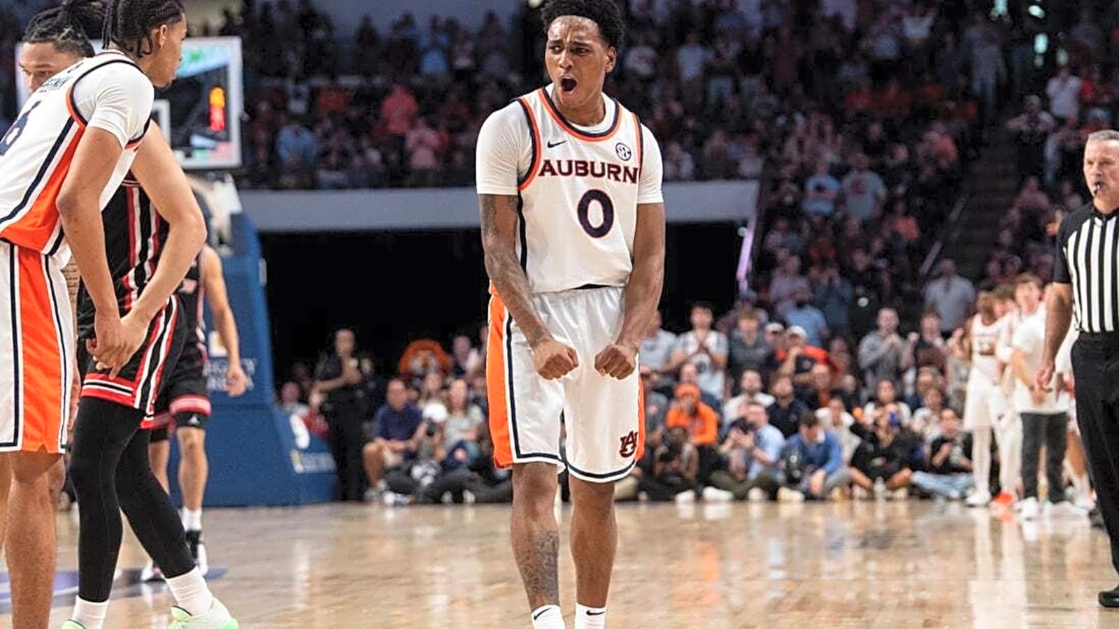 Tahaad Pettiford, No. 21 Auburn size up No. 7 Michigan