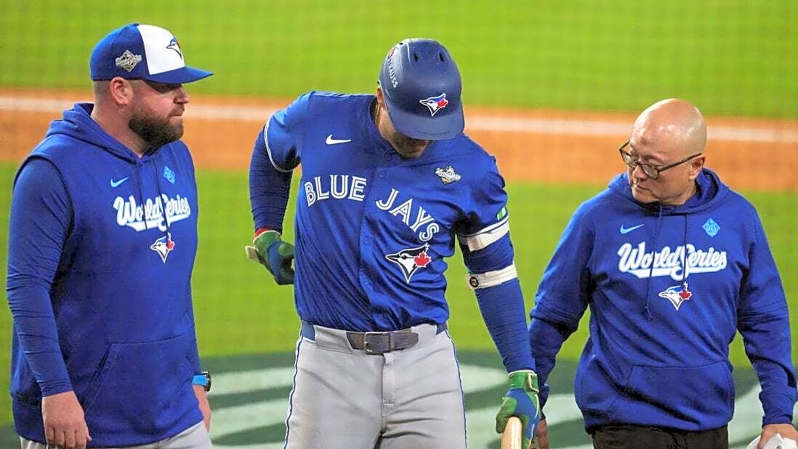Blue Jays star George Springer leaves game with injury