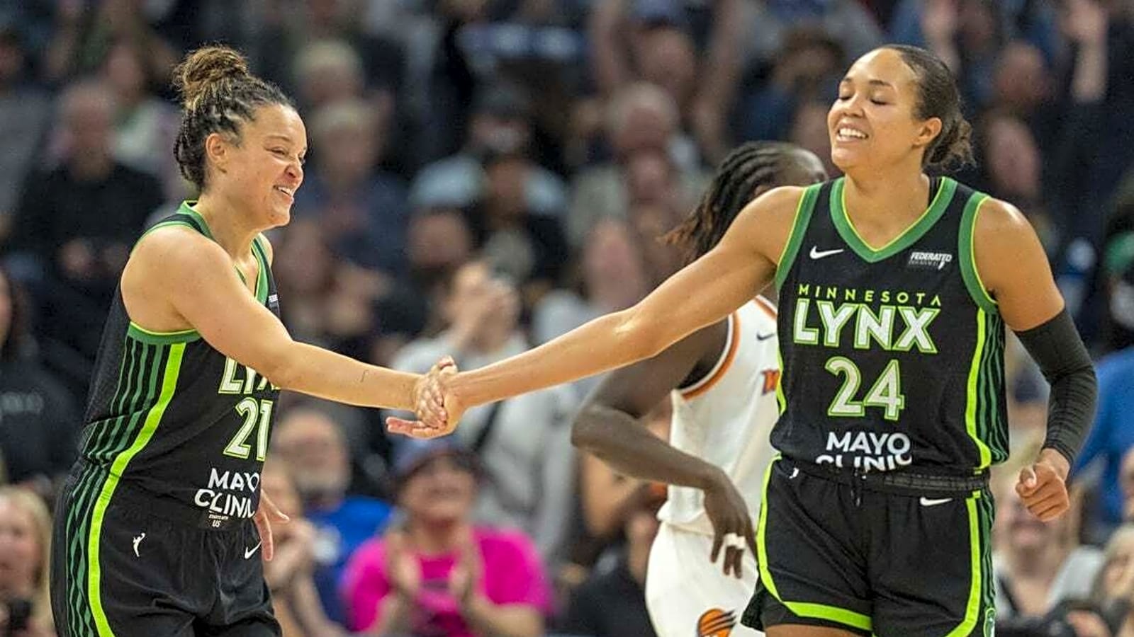 Healthy competition fueling Lynx as they prepare to host Sky