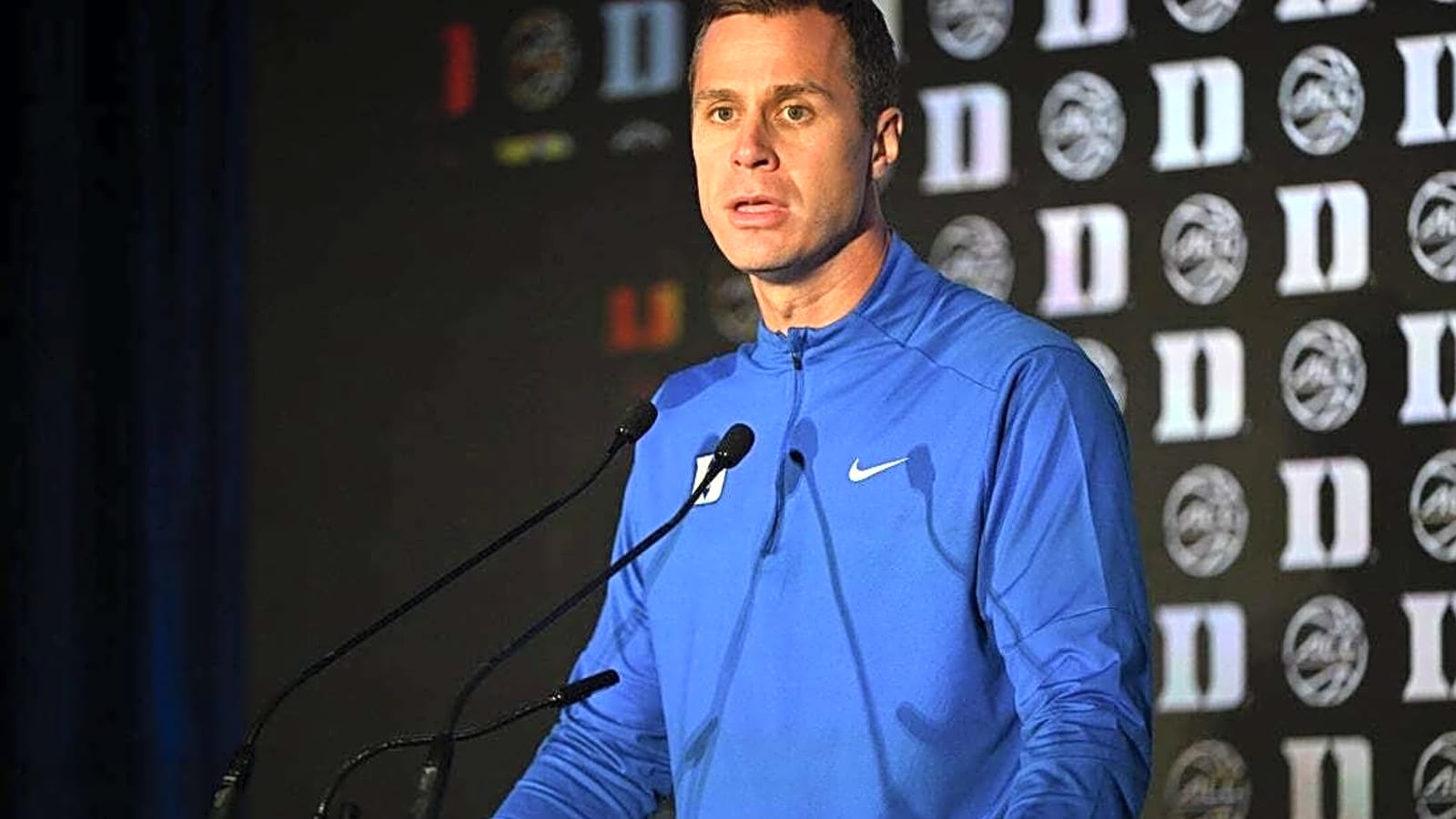 No. 6 Duke, Texas expecting test in high-profile opener