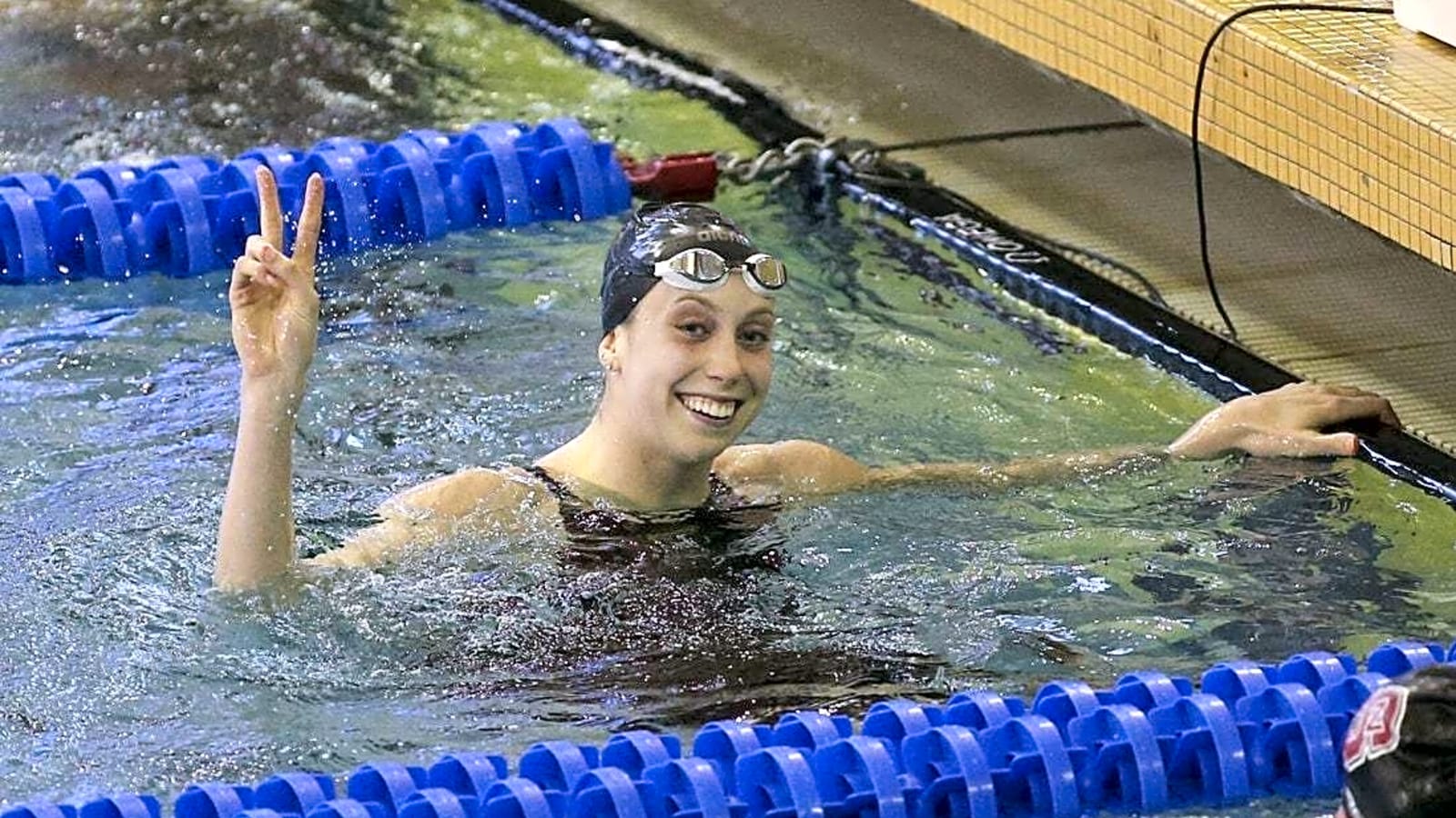 Virginia swimmer Gretchen Walsh wins Honda Cup as top woman athlete