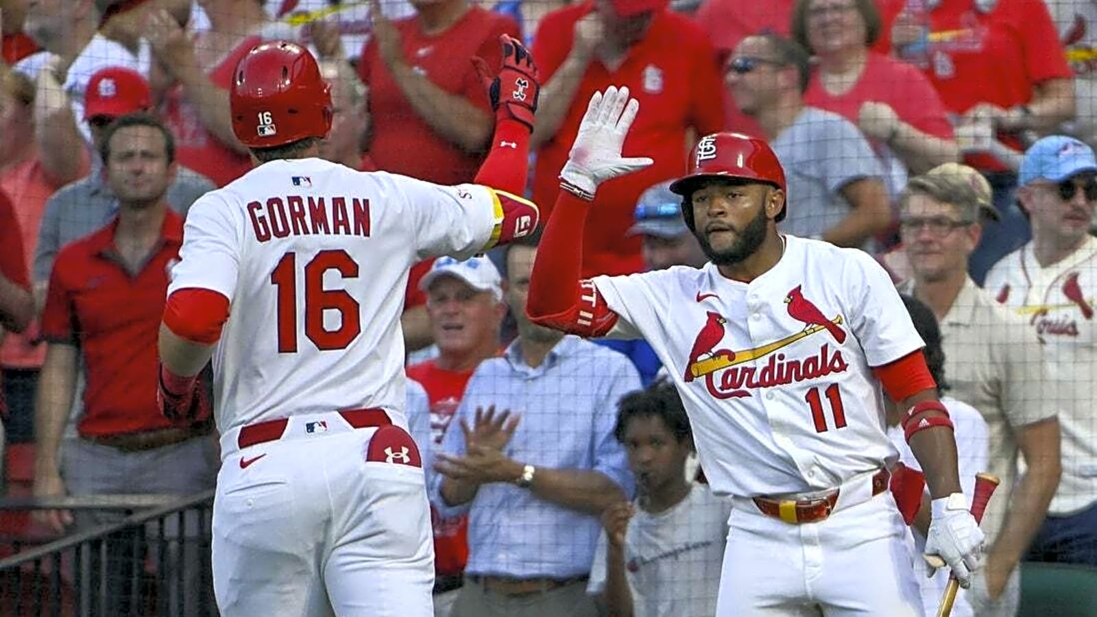 Cardinals aim to keep flexing muscles in clash vs. Cubs
