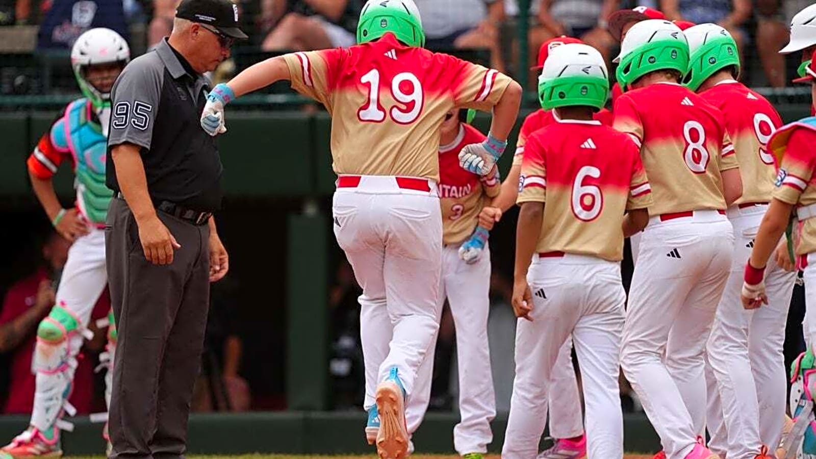 Nevada and Taiwan prevail, will meet for LLBWS championship Sunday