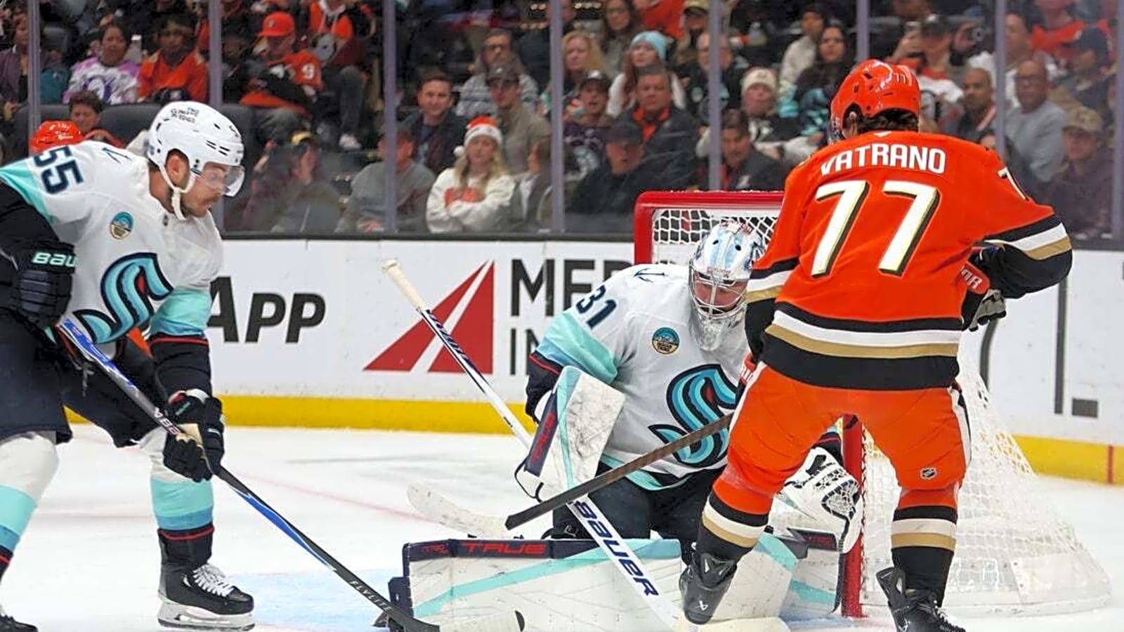 Jordan Eberle's heroics send Kraken past Ducks