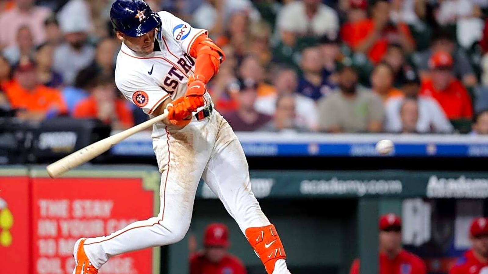 Cam Smith delivers for Astros in home sweep of Phillies