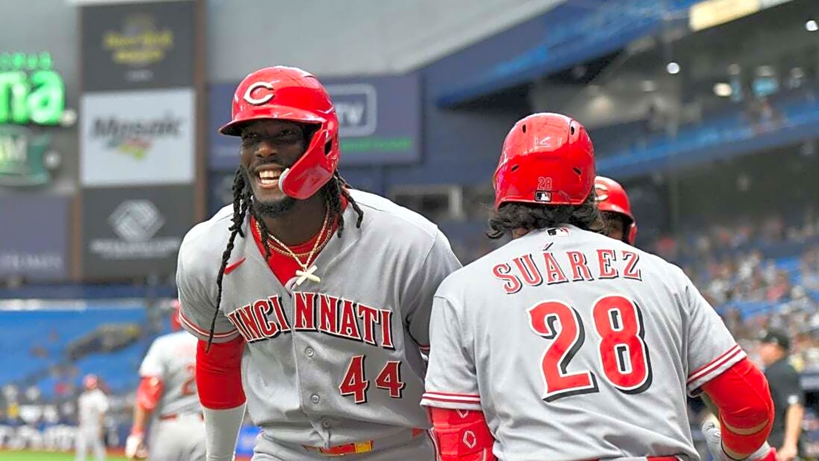 Elly De La Cruz (2 HRs, 5 RBIs) leads Reds' demolition of Rays