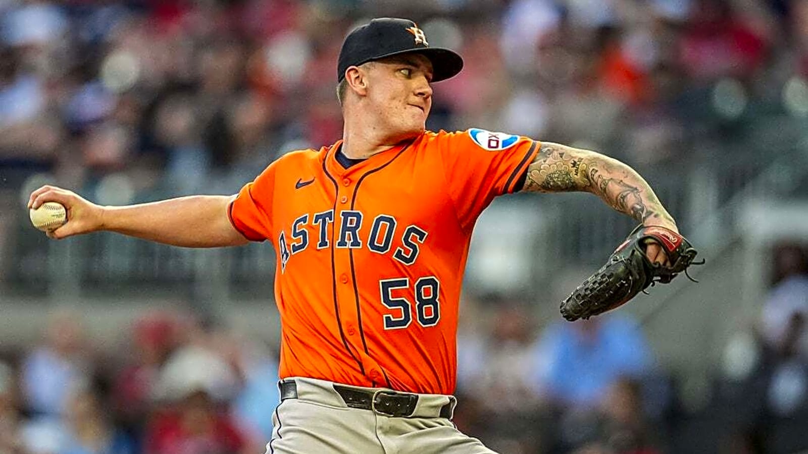 Struggling Astros pick up rare consecutive wins