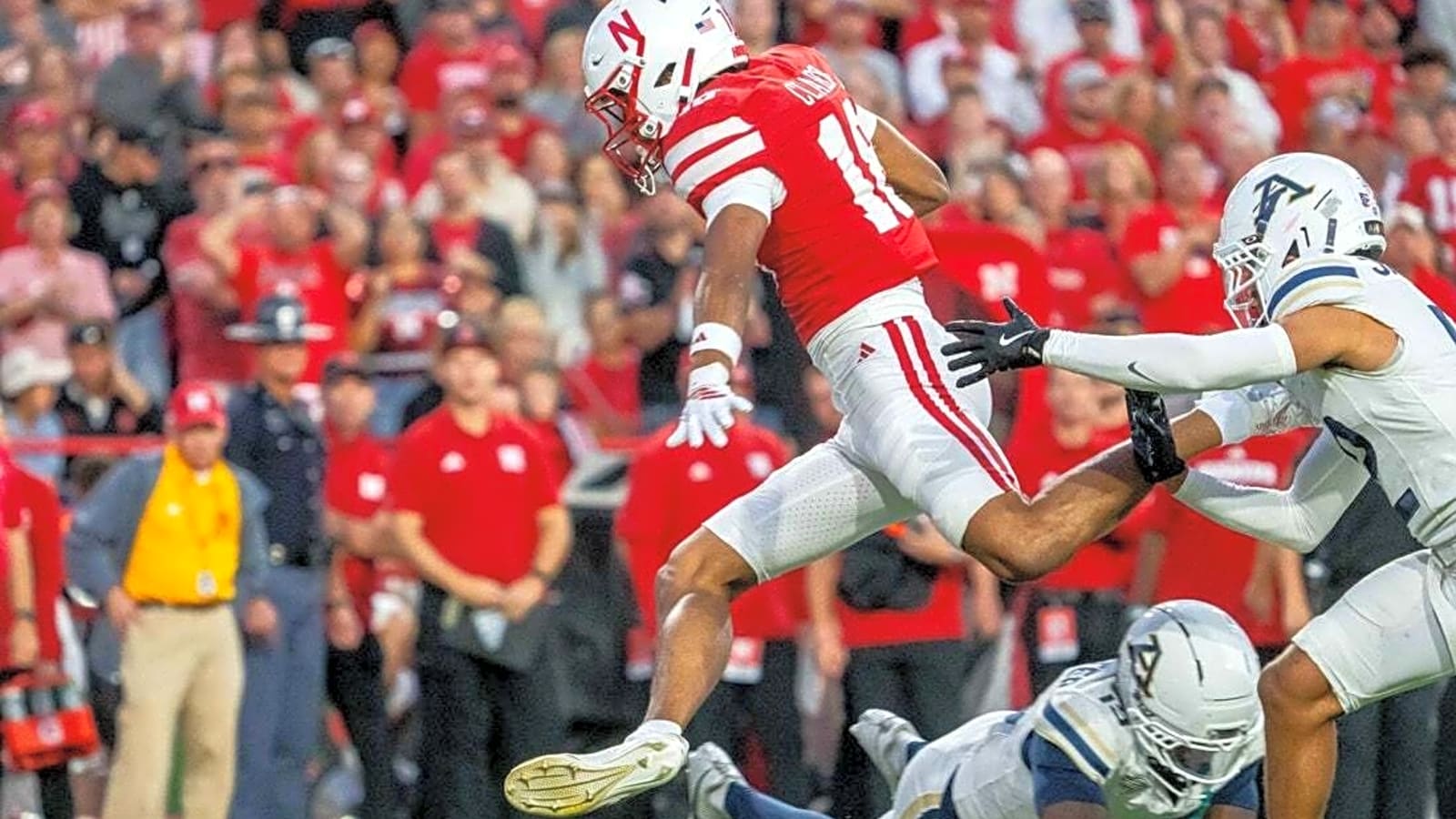 Dylan Raiola lights it up as Nebraska dominate Akron
