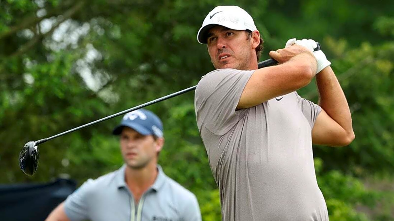 Brooks Koepka doesn&#39;t return after smashing tee marker at LIV Golf event