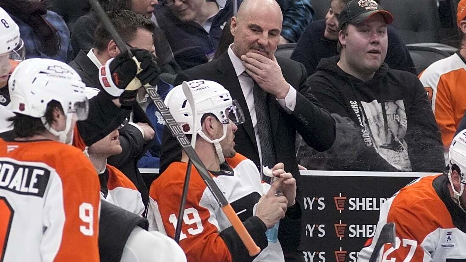 Flyers, Blue Jackets collide with wild-card race tightening