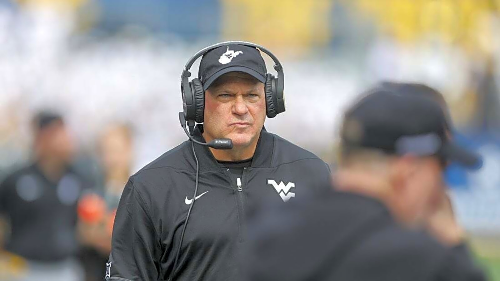 West Virginia sneaks past TCU with late takeaway