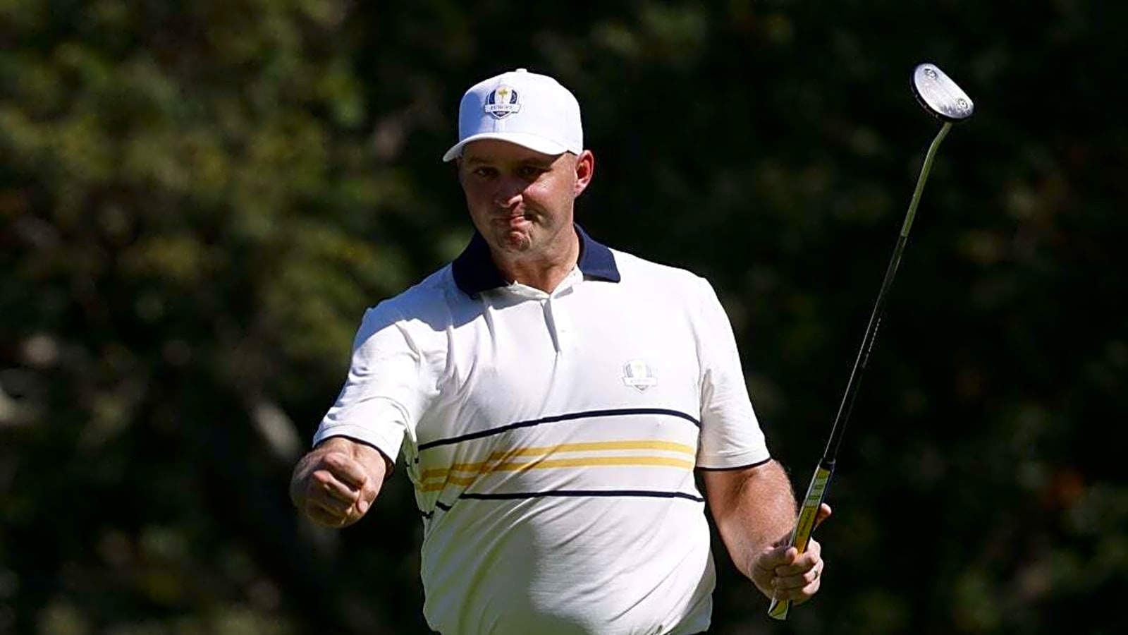 Sepp Straka (64) surges into Hero lead; Scottie Scheffler 1 back