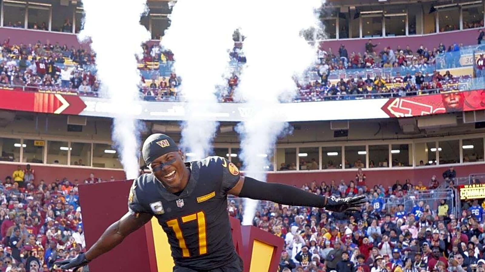 Commanders WR Terry McLaurin gets $96M extension