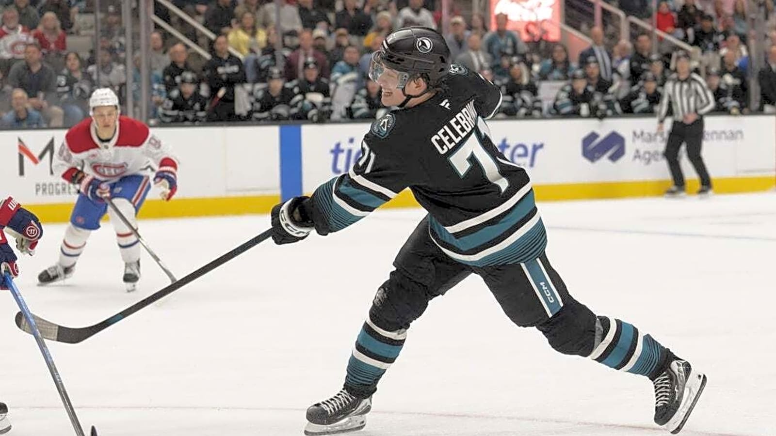 Young Sharks continue push for playoffs vs. Blues