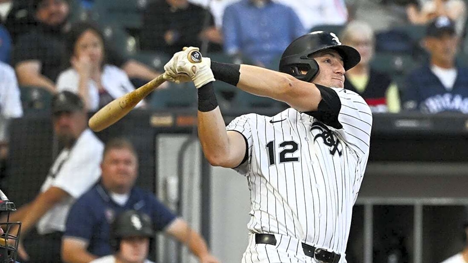 Colson Montgomery&#39;s first career grand slam puts White Sox over Twins