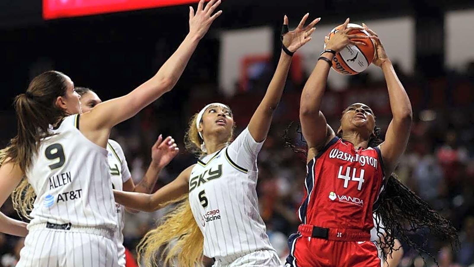 Skidding Sky seek to tighten up defensively vs. Valkyries
