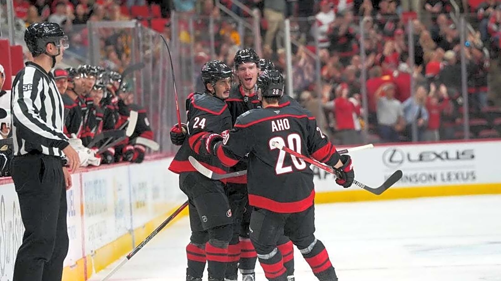 Star players riding hot streaks as Canes, Canadiens clash