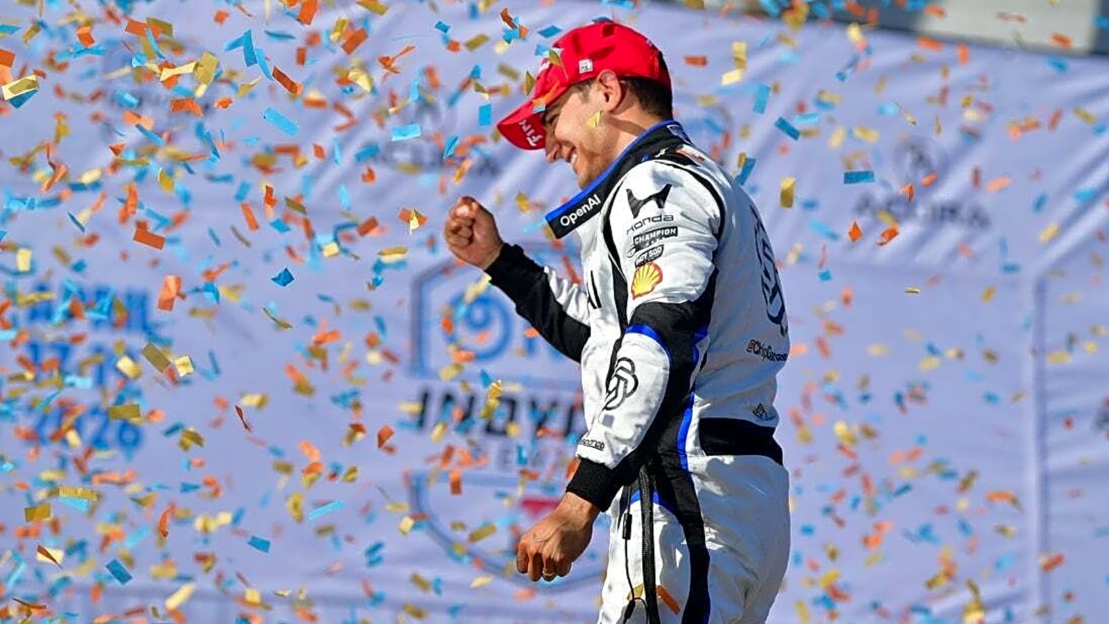 Alex Palou credits pit crew in 1st-ever win at Long Beach