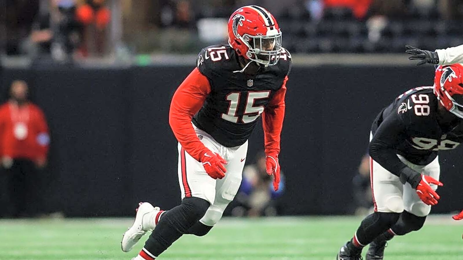 Reports: Edge rusher Matthew Judon to sign with Dolphins