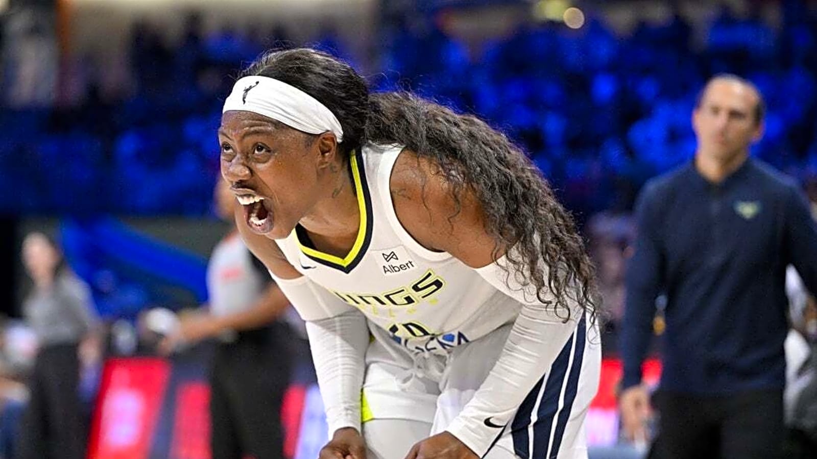 Sliding Mystics, Wings look to end losing skids