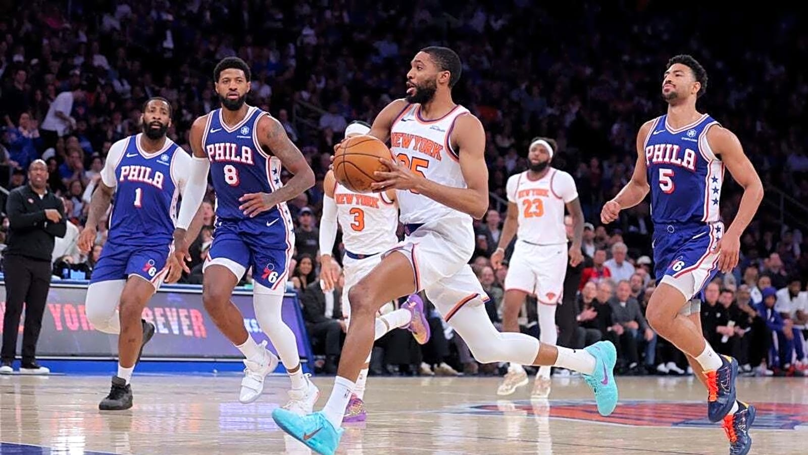 Red hot Knicks rout Sixers to take Game 1