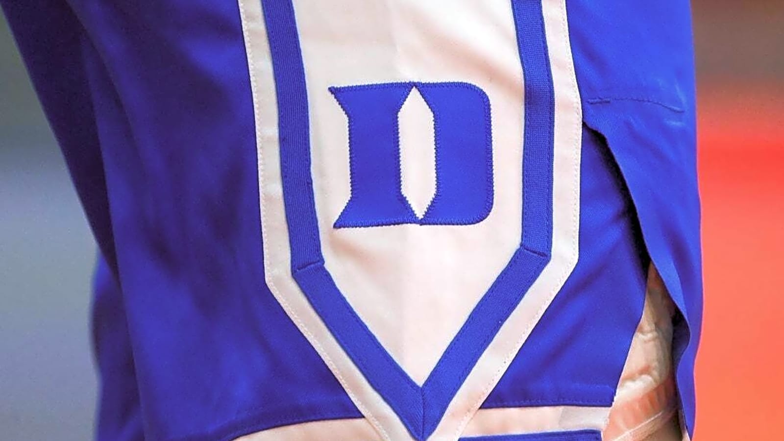 Top international prospect Dame Sarr commits to Duke