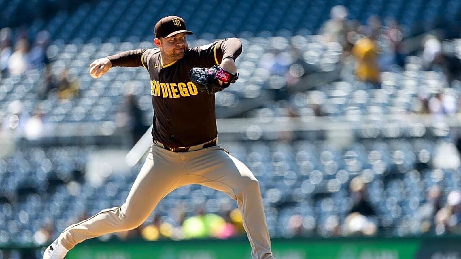 Jake Cronenworth homers to lead Padres past Pirates