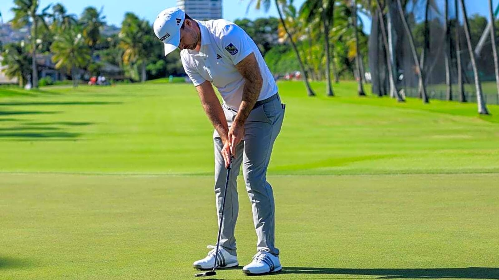 Nick Taylor retains share of lead in title defense at Sony Open