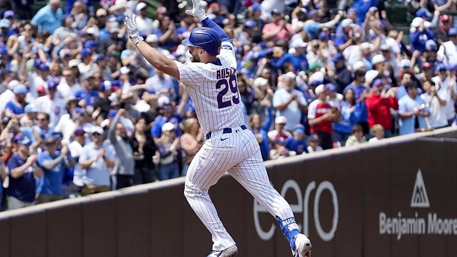 Michael Busch leads hit parade as Cubs beat Reds
