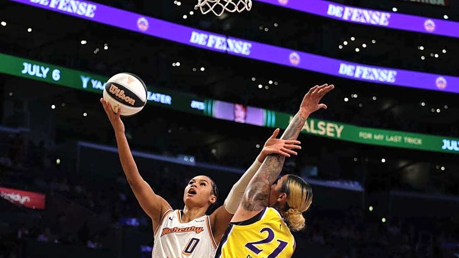 Mercury rally from 13-point deficit to defeat Sparks
