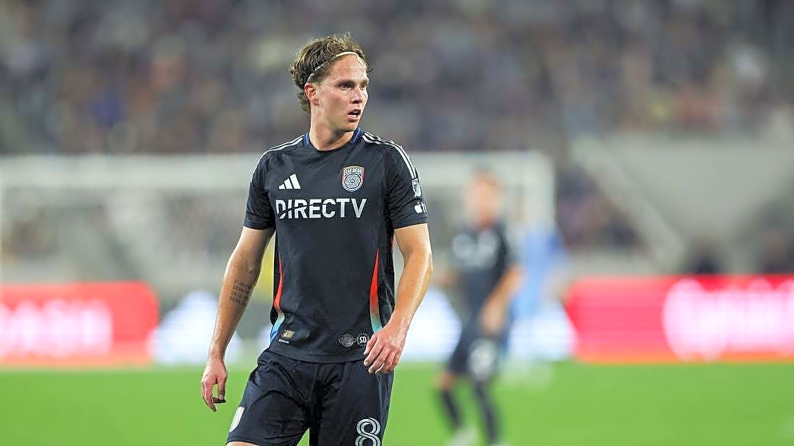 San Diego FC makes early scoring stick in Game 1 win over Timbers