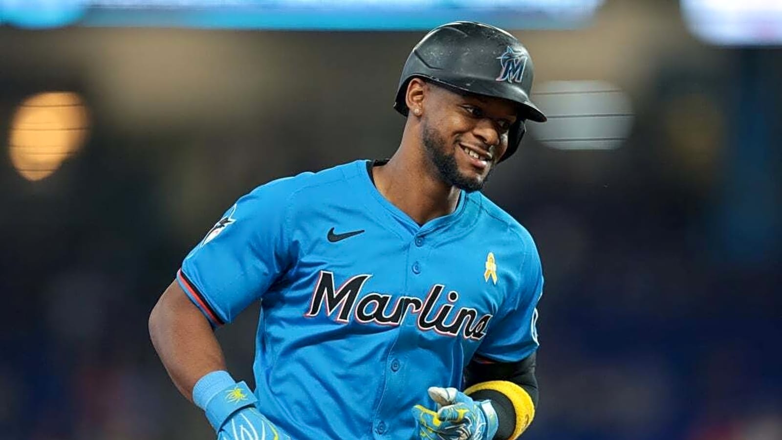 Otto Lopez has breakout game to lift Marlins over Phillies