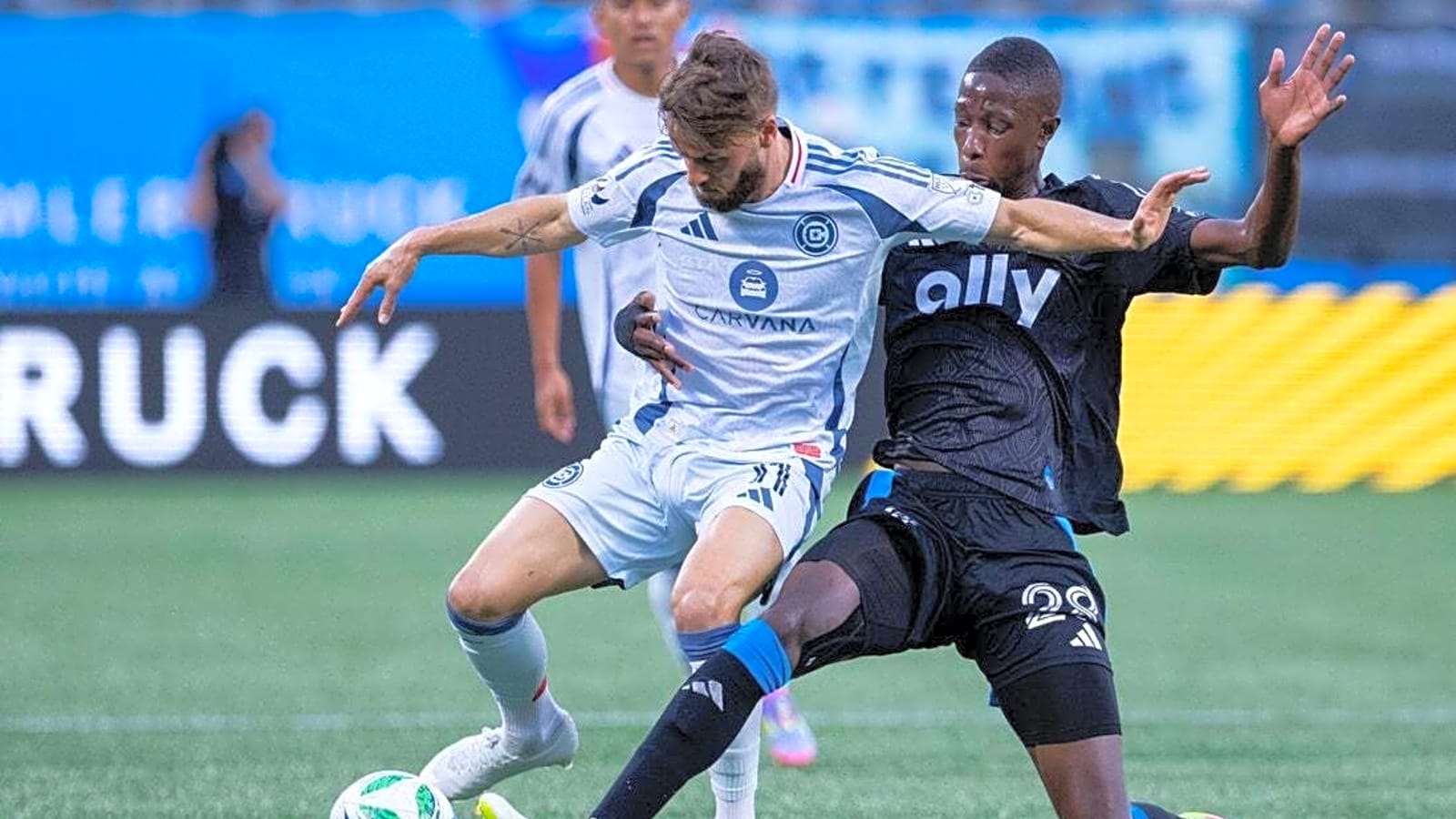 Brian Gutierrez, Chicago show firepower in topping Charlotte